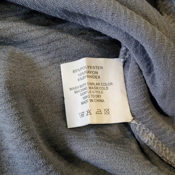 ZYIA | Active Gray Hoodie Texture Sweatshirt | Sz. XS - Picture 5 of 7